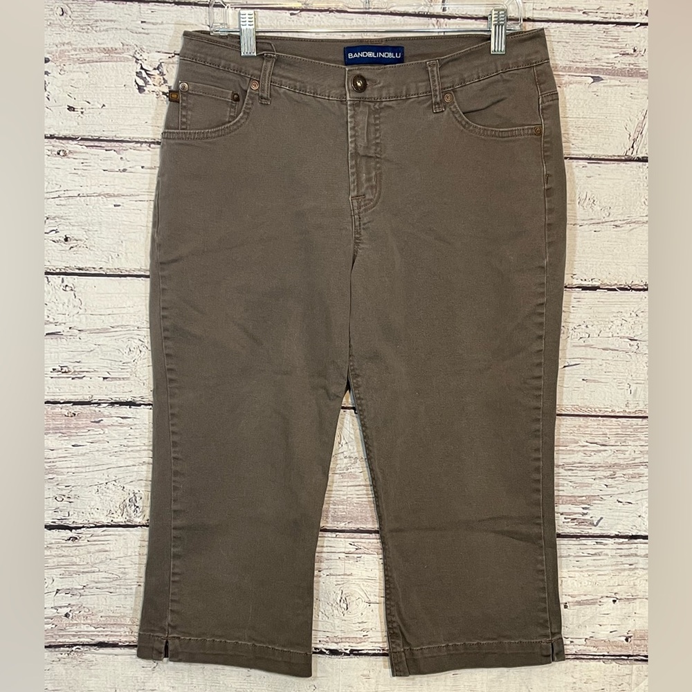 BANDOLINO (BLU) Denim Capris Brown-12